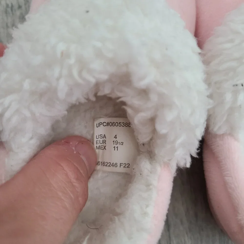 Wonder Nation Baby Girl Pink “Dream Big” Cozy Toddler Slippers Size 4